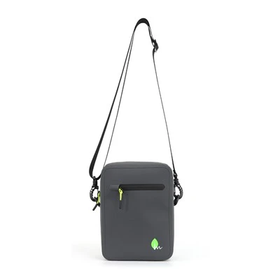 Tas Selempang Tahan Air